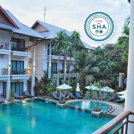 Navatara Phuket Resort Rawai Extérieur photo