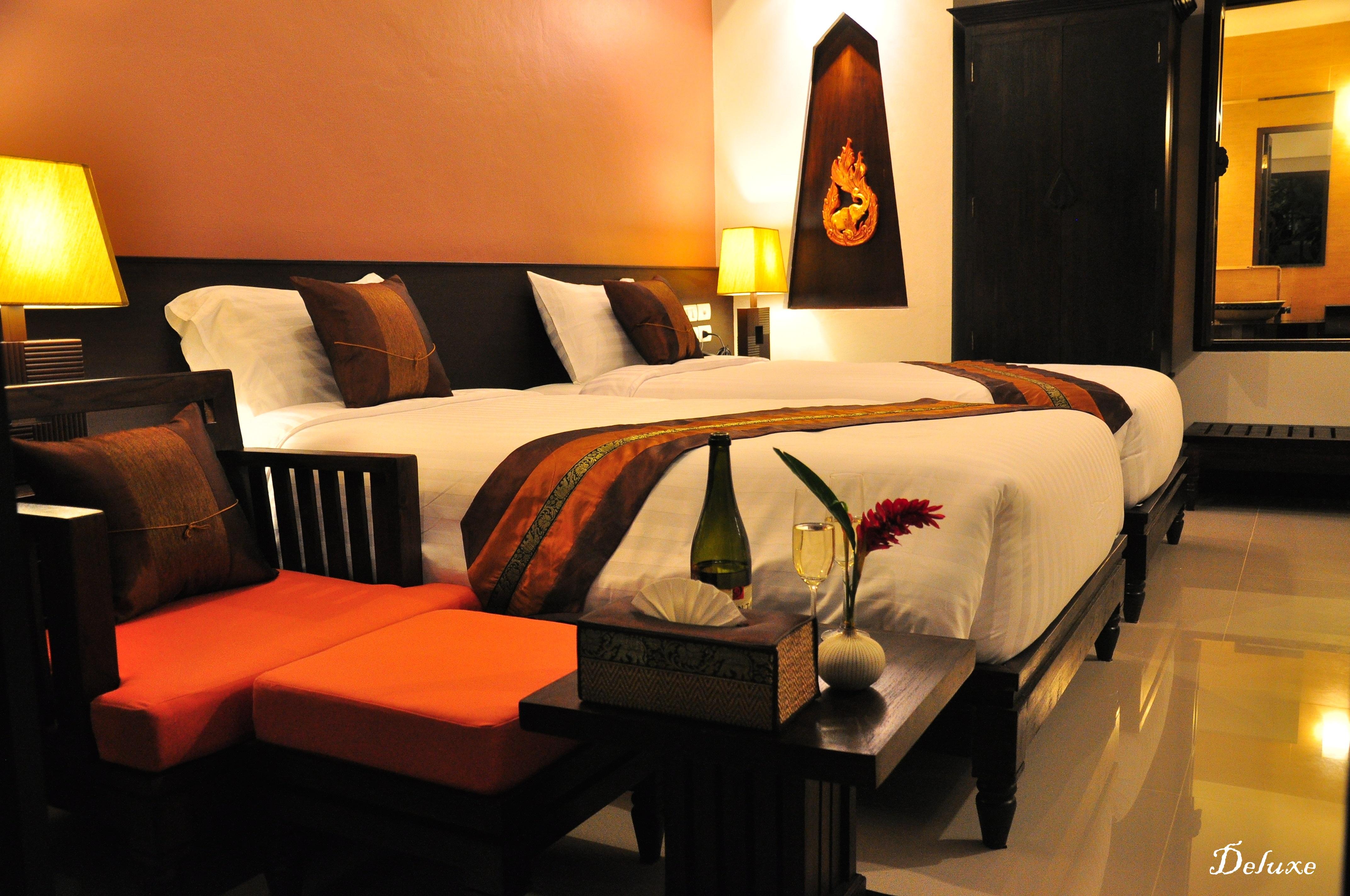 Navatara Phuket Resort Rawai Extérieur photo
