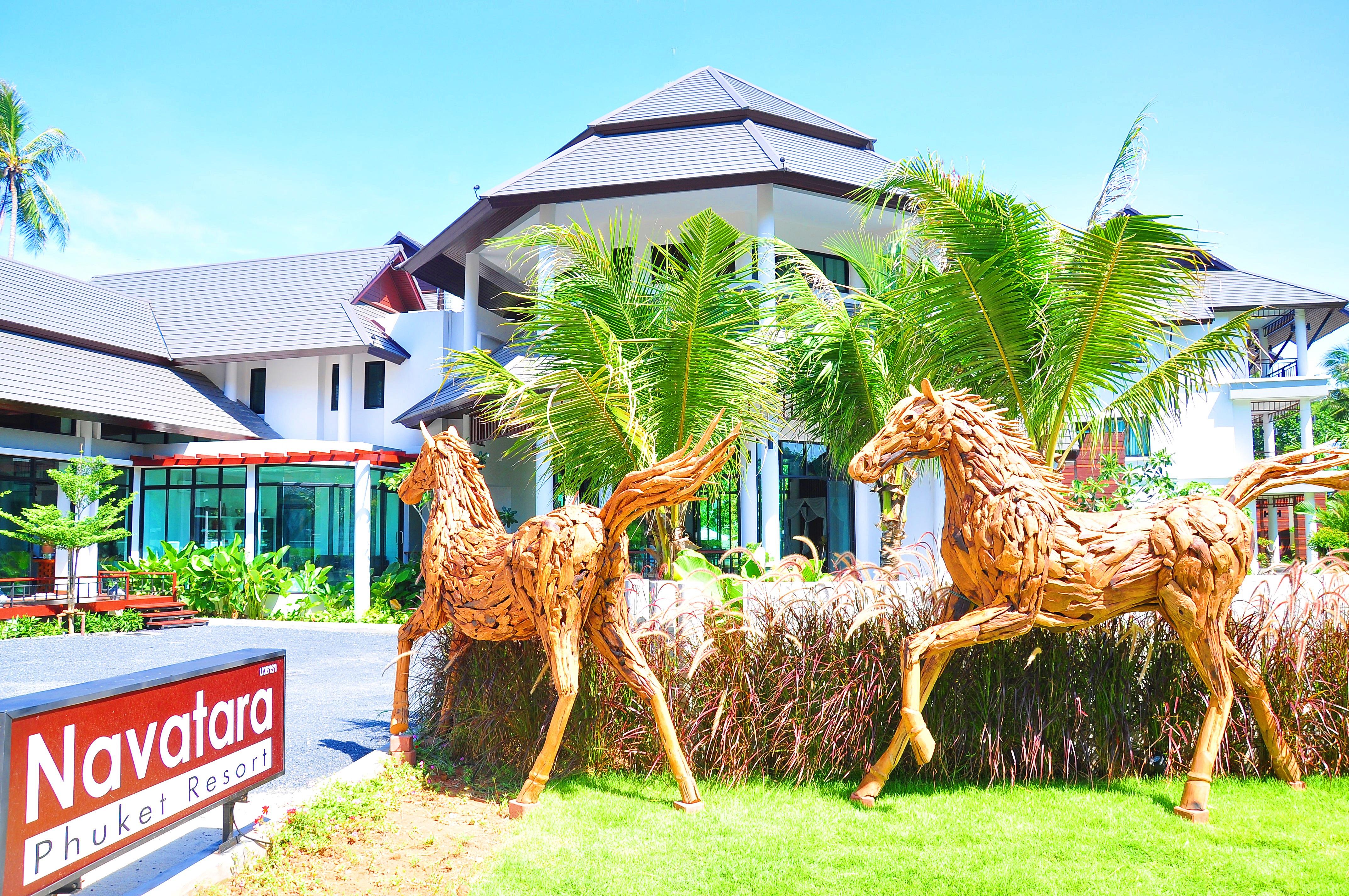 Navatara Phuket Resort Rawai Extérieur photo