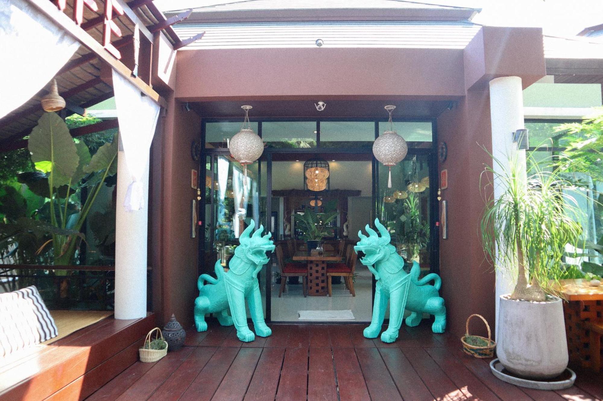 Navatara Phuket Resort Rawai Extérieur photo