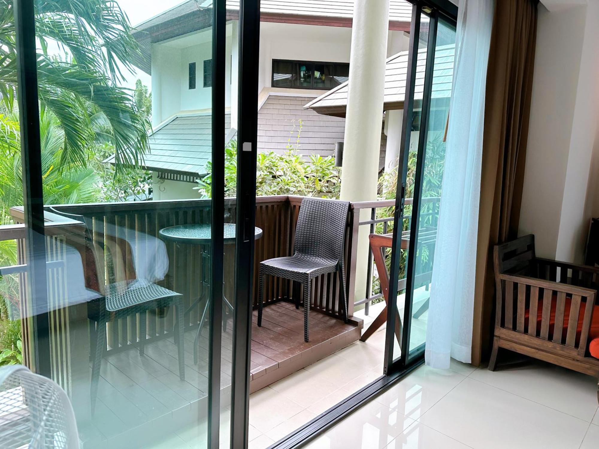 Navatara Phuket Resort Rawai Extérieur photo
