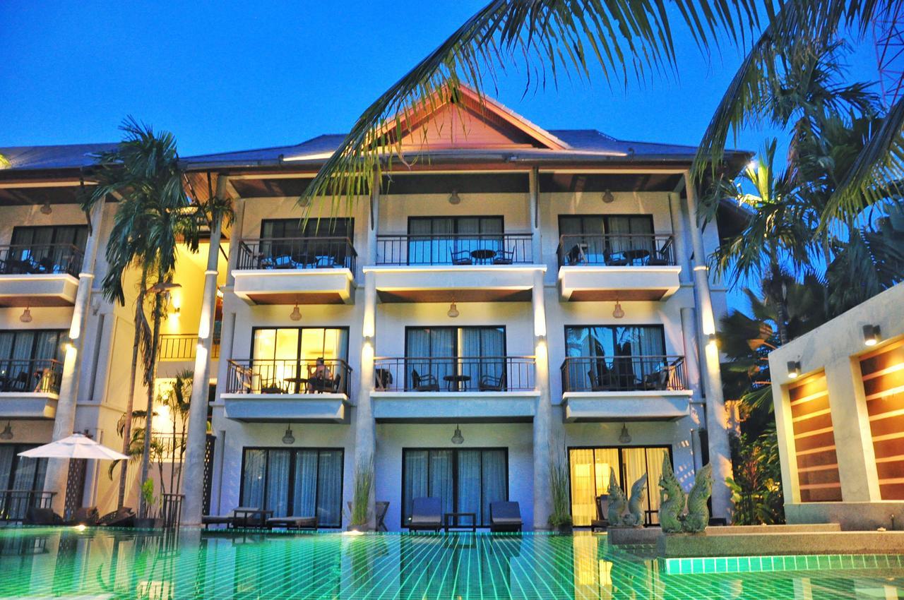 Navatara Phuket Resort Rawai Extérieur photo